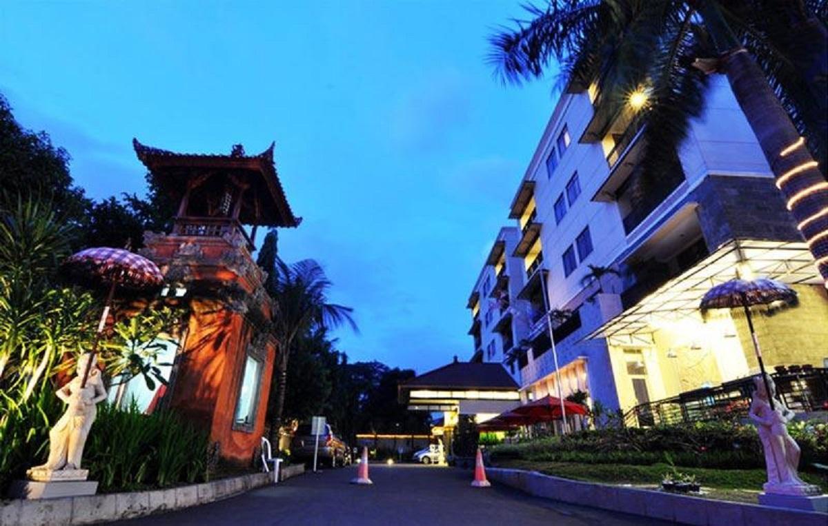 Puri Denpasar 4*