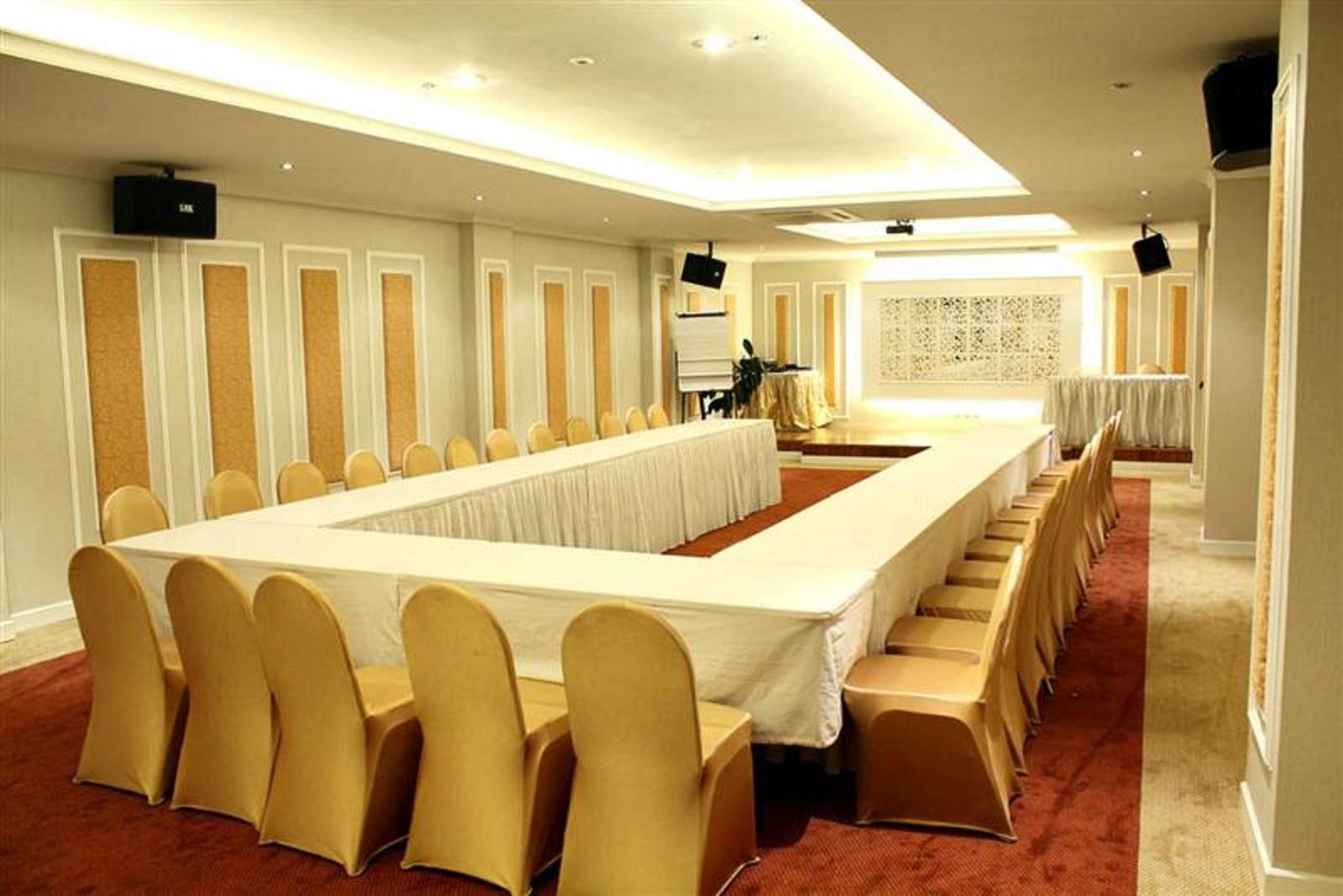 Puri Denpasar Hotel
