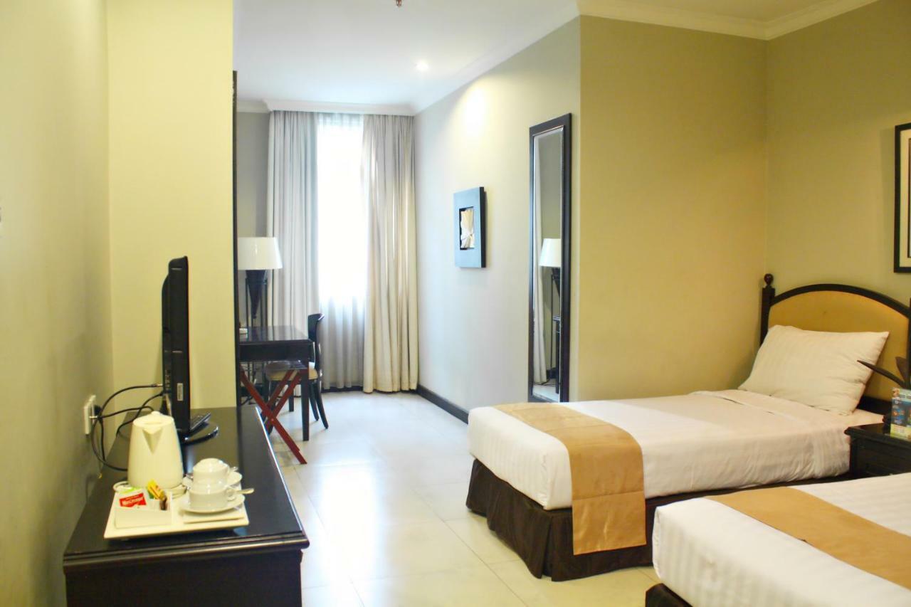 Puri Denpasar Hotel 4*